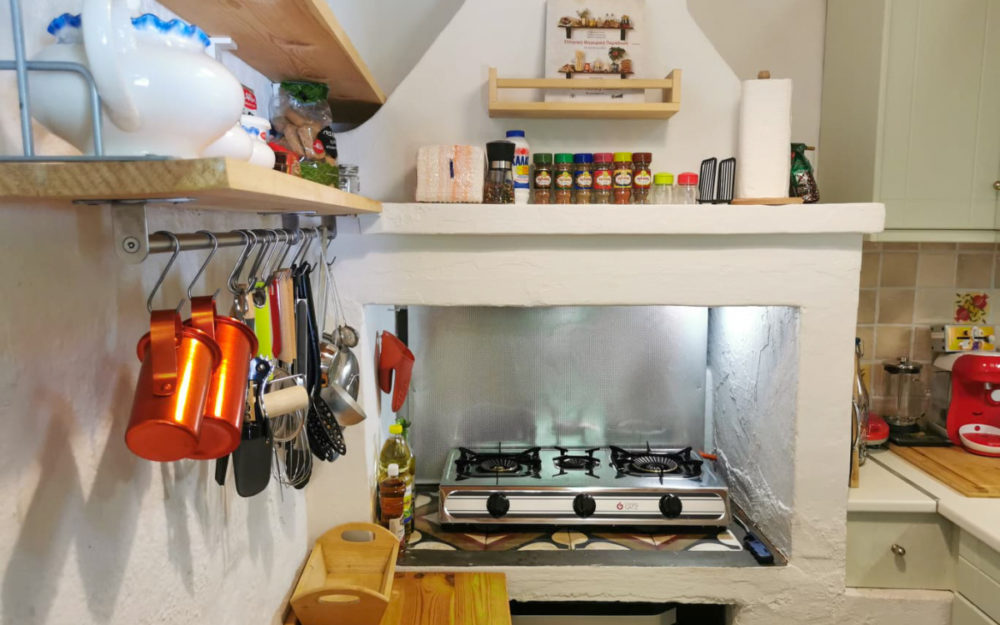 skopelos architecture anemelia cottage