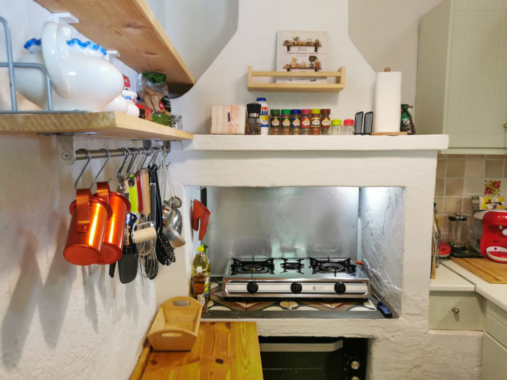 skopelos architecture anemelia cottage