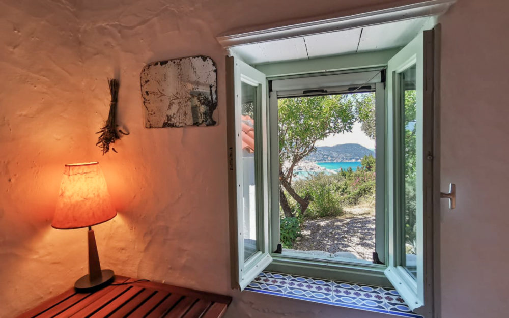 skopelos architecture anemelia cottage