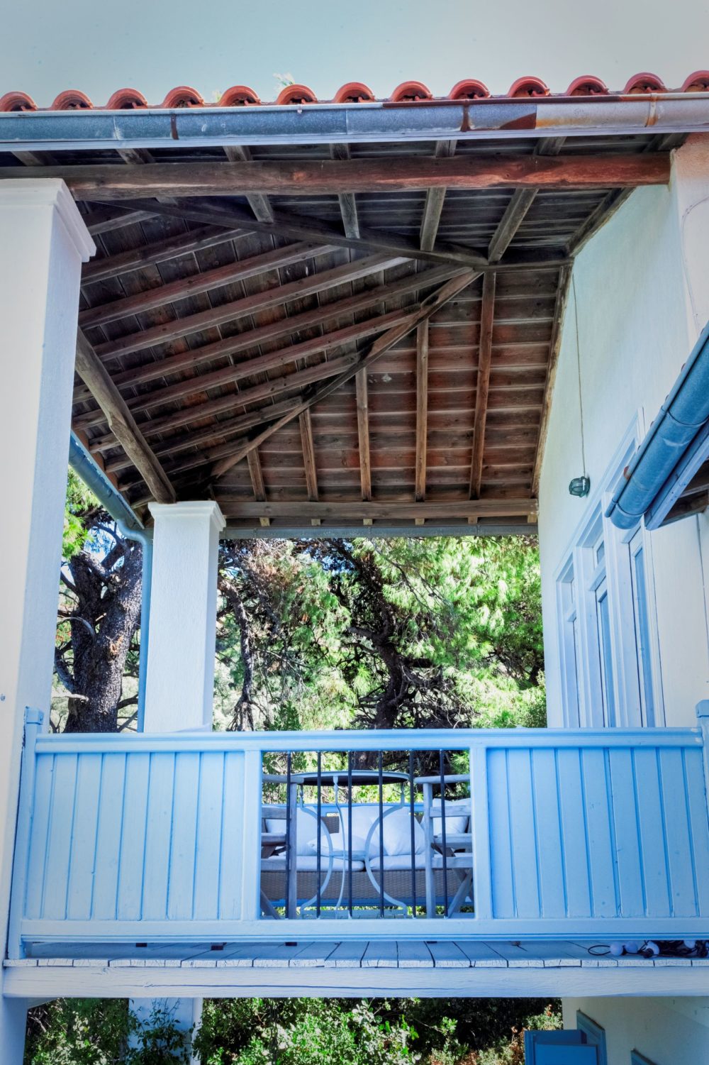 skopelos architecture b sides