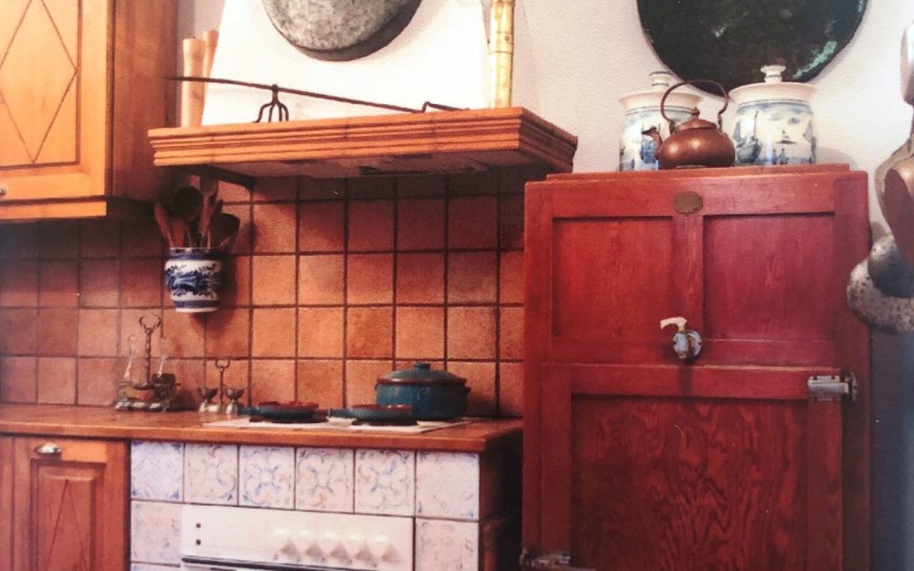 skopelos architecture petralia house