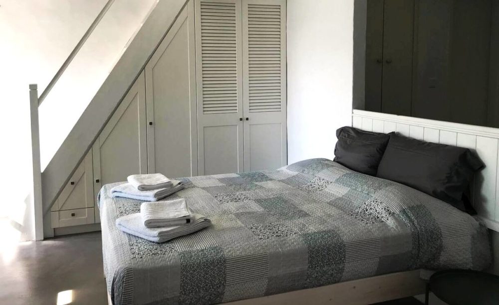 skopelos architecture blue moon atheato