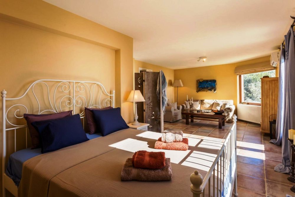 skopelos architecture b side